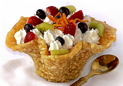 trifle-croccante-di-mandorle-dolce-inglese-crema-pasticcera-panna-frutta